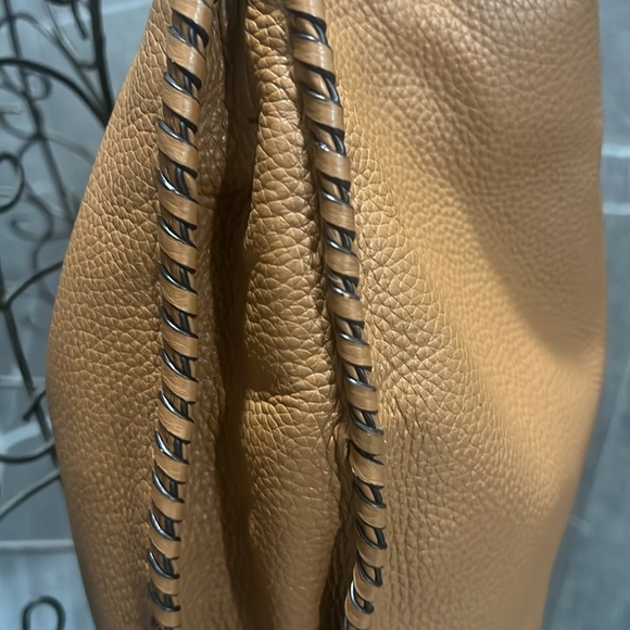 Michael Michael kors leather EUC Whip Stitching Tassel Gold hardware - Picture 13 of 17